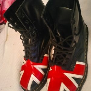 Rare British Flag Dr. Marten's  Size 6M